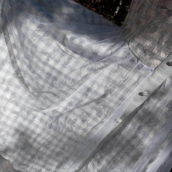 SOLD! Smocked Pin-up Grey and White Gingham Plaid Floral Sweetheart Dress - Picture 4 of 6